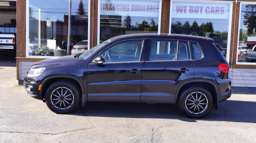 Pre-Owned 2013 Volkswagen Tiguan