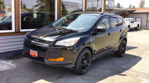 Pre-Owned 2016 Ford Escape