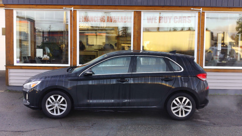 Pre-Owned 2018 Hyundai Elantra GT