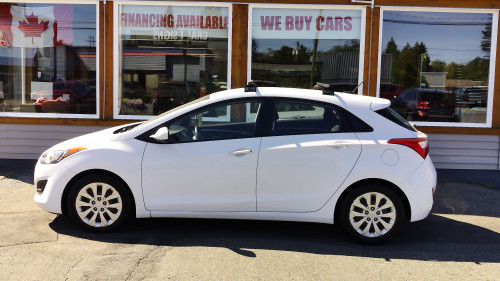 Pre-Owned 2016 Hyundai Elantra GT